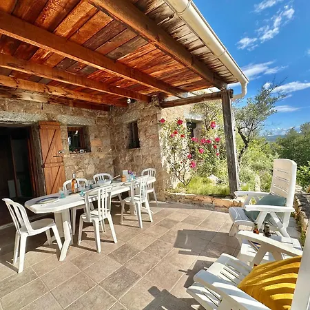 Villa De Charme Vue Imprenable Sur Le Golfe, 6 Pers Porto-vecchio Porto Vecchio